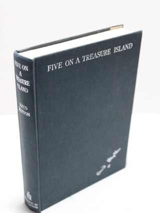 Five on a Treasure Island