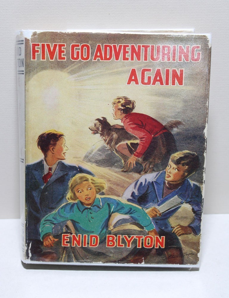 Item # 1429 Five Go Adventuring Again. Enid Blyton.