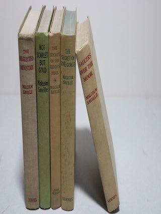 Item # 1476 Saucers Over the Moor and four other adventure stories in the Lone...