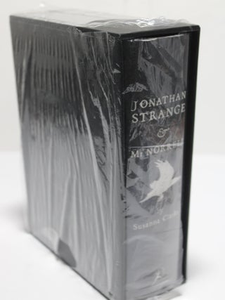 Item # 1916 Jonathan Strange & Mr Norrell. Susanna Clarke