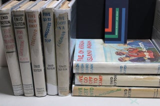 Five on a Treasure Island, in set of 21 Famous Five first editions