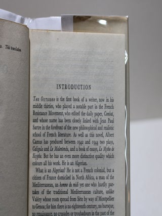 The Outsider (trad. Stuart Gilbert, introduction by Cyril Connolly)